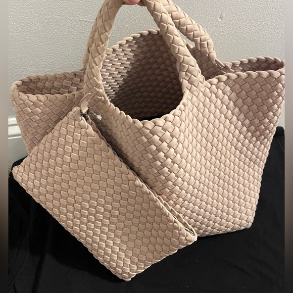 NAGHEDI St. Barths Medium Woven Tote Bag - Picture 5 of 16